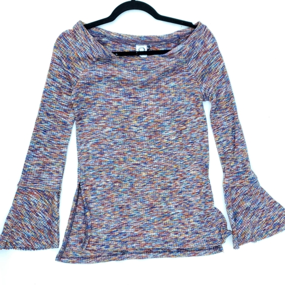 Anthropologie Akemi Kin Ribbed Bell Sleeve Top - Picture 2 of 7